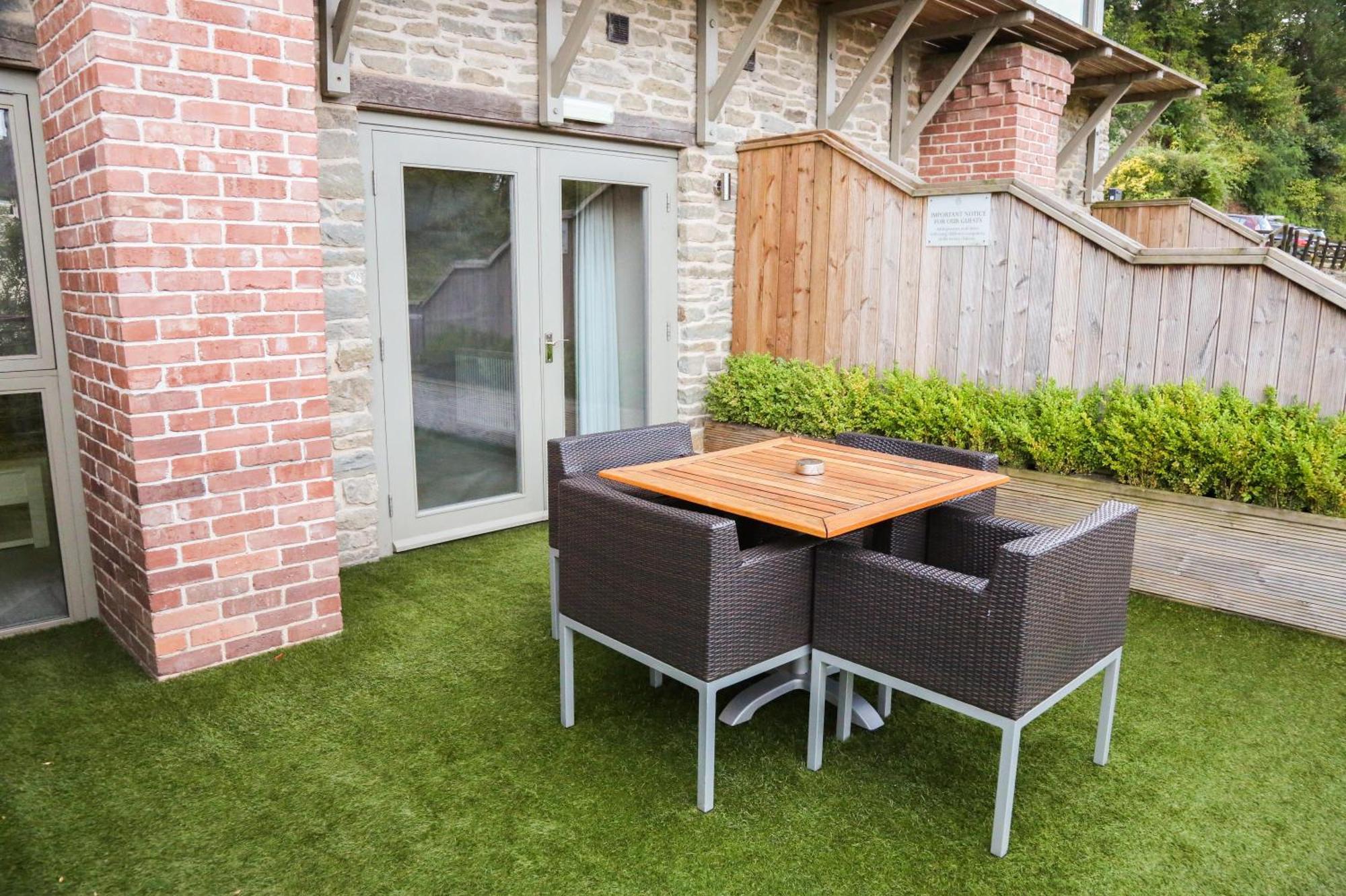The Charlton Arms Bed & Breakfast 4*